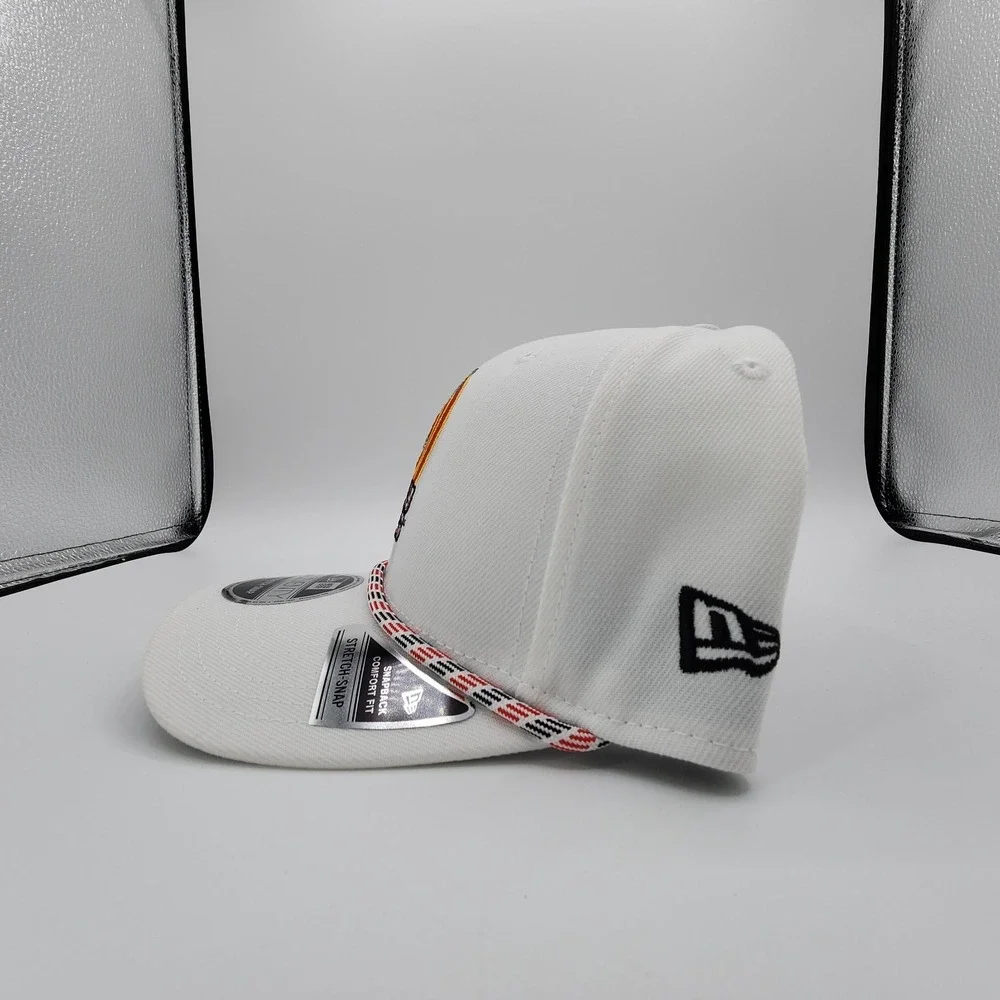 Bugs Bunny Looney‎ Tunes Hat New Era 9Seventy Stretch Snap Back Cap White NEW